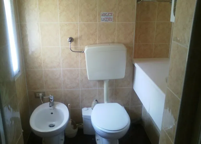 Gæstehus Montrona Rr